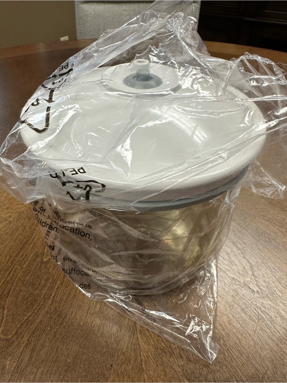 NEW FoodSaver Snail Vacuum Seal Canister 50 oz w/Lid 6” X 5-5/8” Smoke NWOB